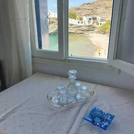 House On The Rocks In Malli בית נופש